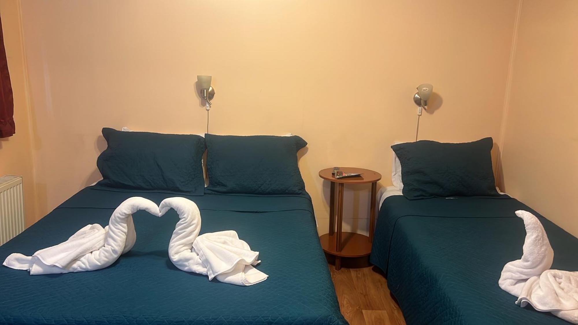Hostal Victoria プンタアレナス エクステリア 写真