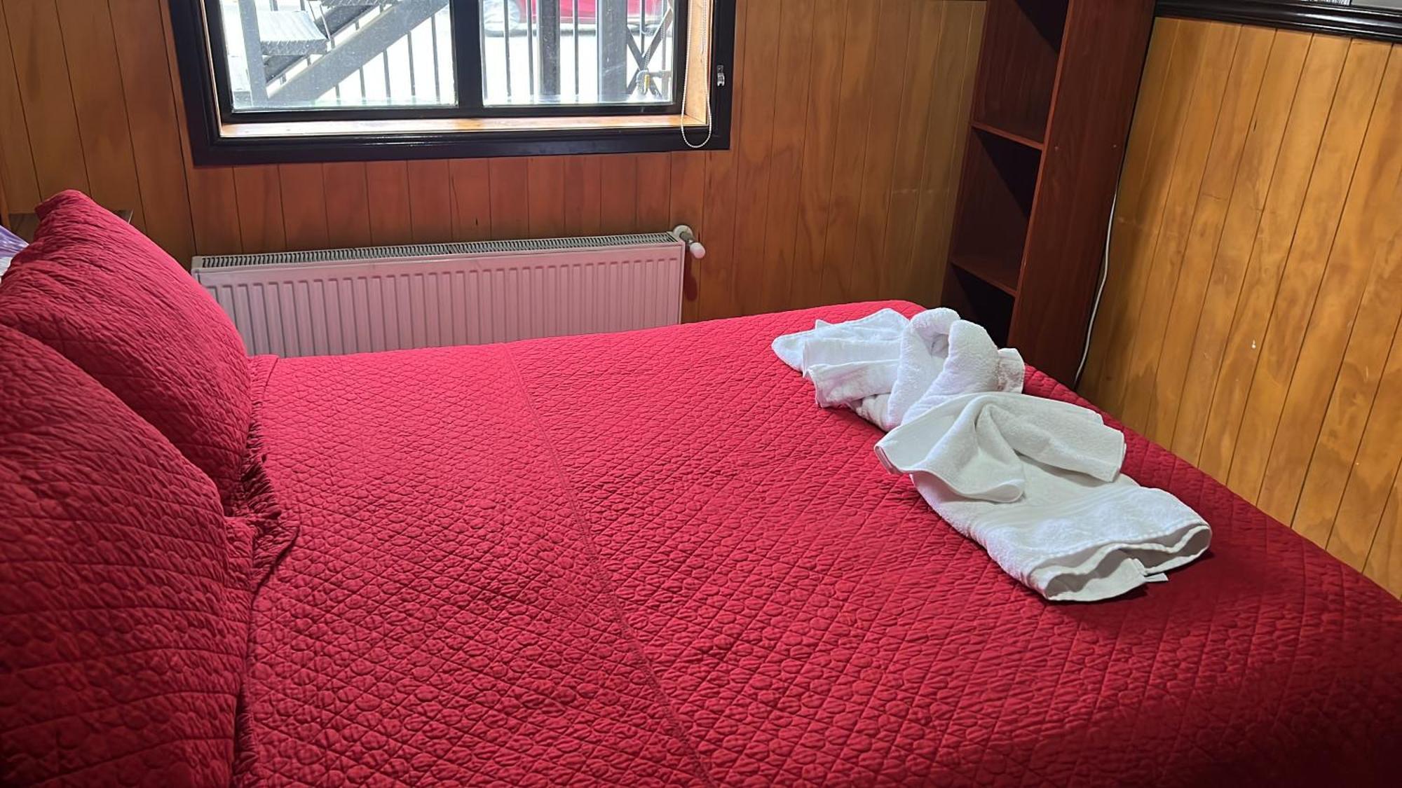 Hostal Victoria プンタアレナス エクステリア 写真