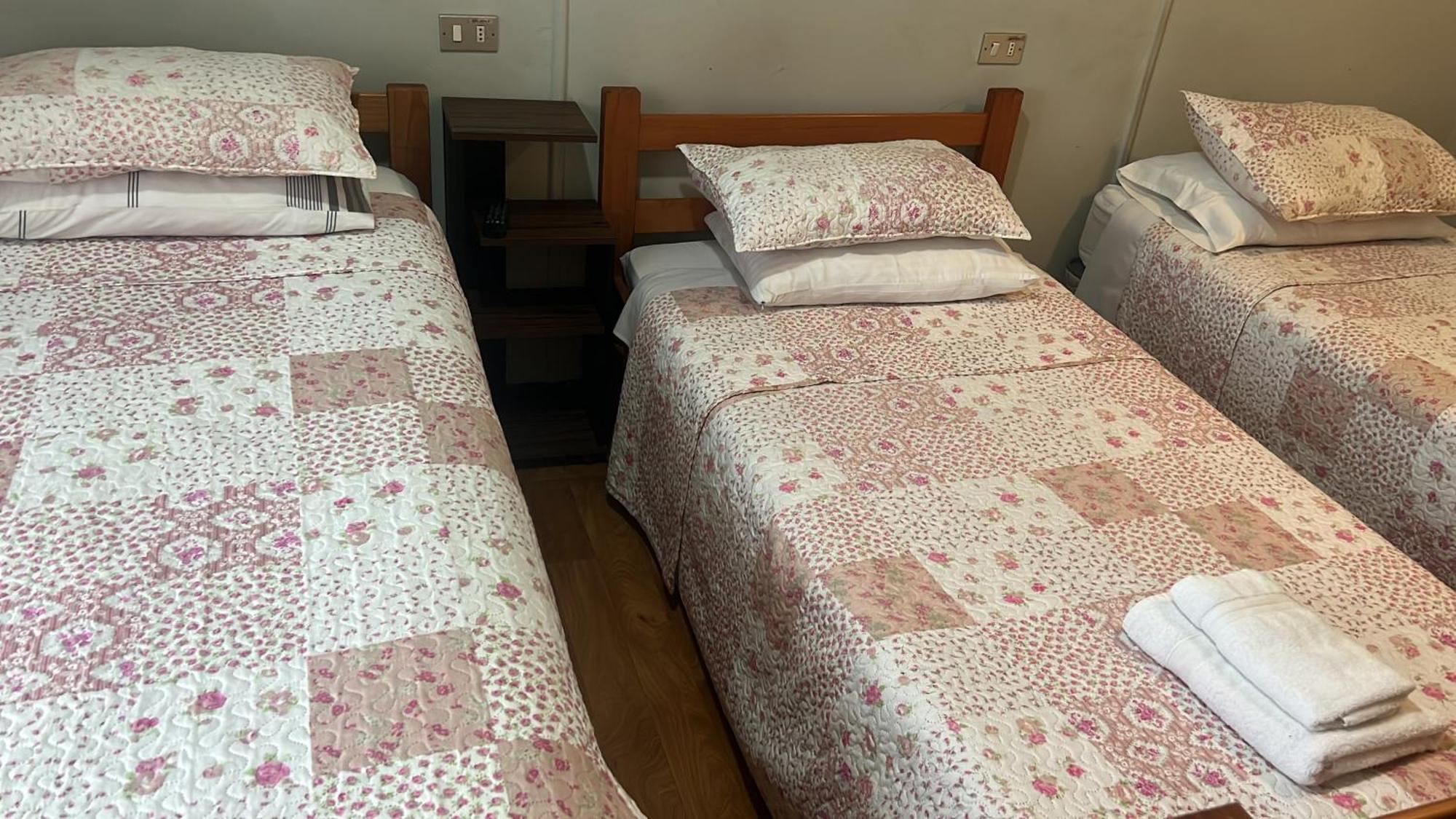 Hostal Victoria プンタアレナス エクステリア 写真